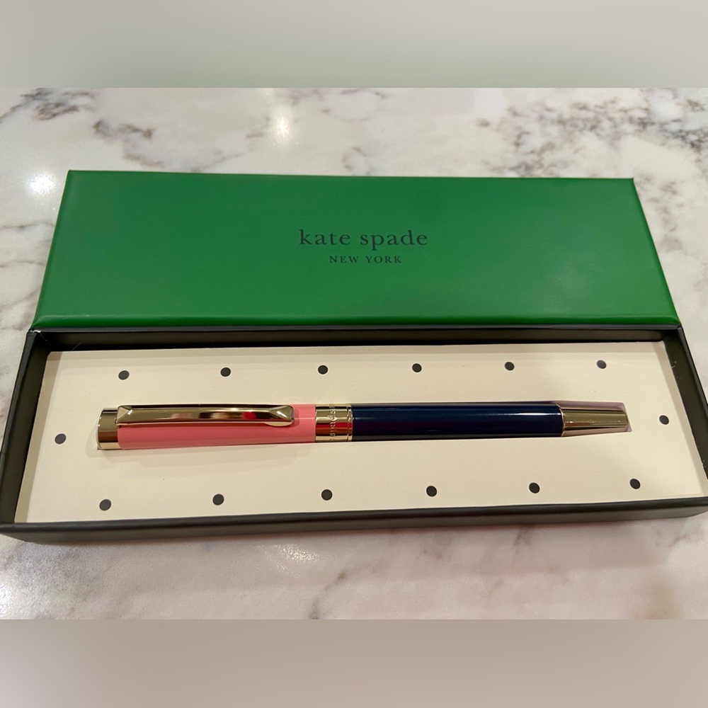 NWT! Kate Spade ♠️ ballpoint pen in gift box.